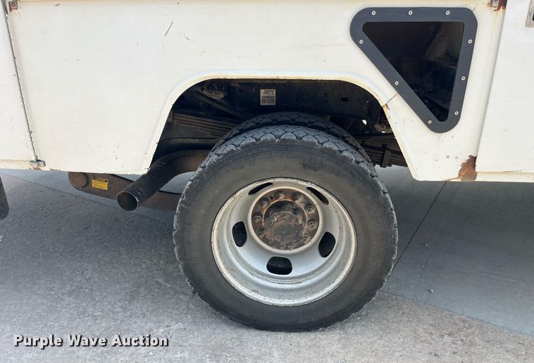 image for item DP0541 2016 Dodge Ram 5500HD  bucket truck