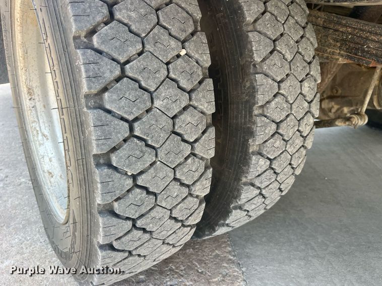 image for item DP0541 2016 Dodge Ram 5500HD  bucket truck