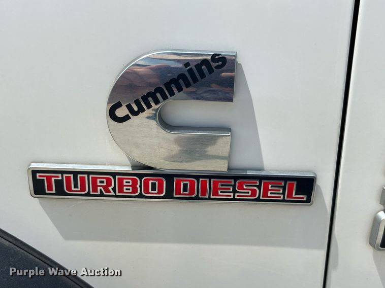 image for item DP0541 2016 Dodge Ram 5500HD  bucket truck