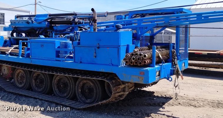 image for item DP3325 1999 CME 850  drilling rig