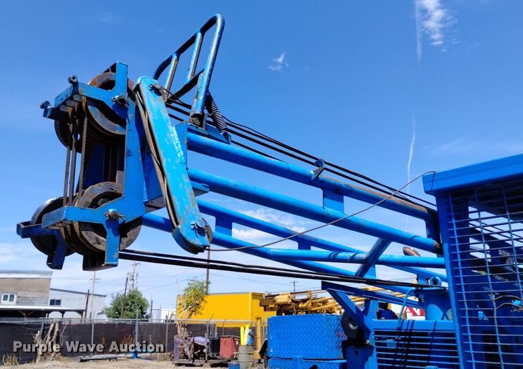 image for item DP3325 1999 CME 850  drilling rig