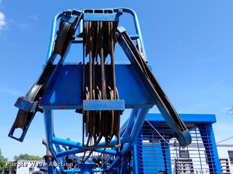 image for item DP3325 1999 CME 850  drilling rig