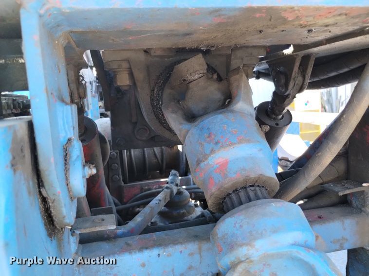 image for item DP3325 1999 CME 850  drilling rig