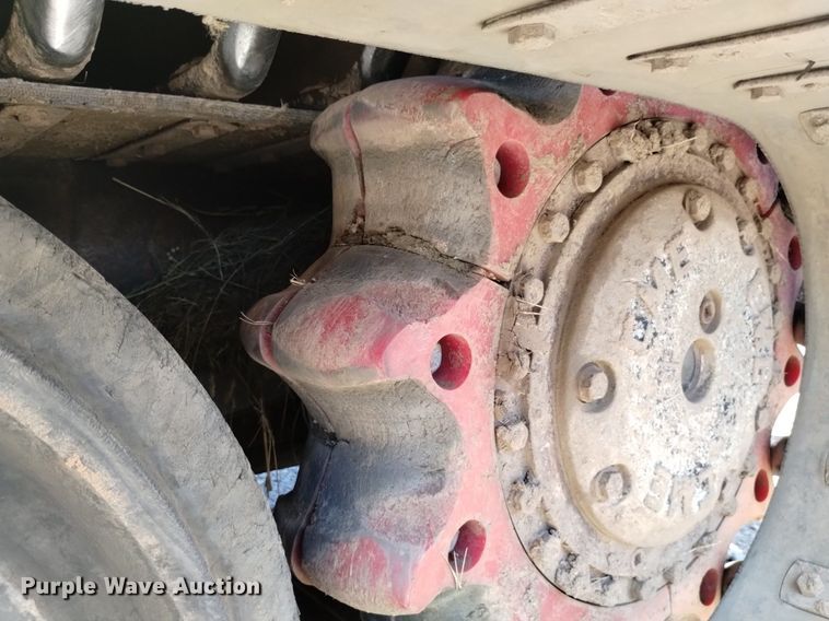 image for item DP3325 1999 CME 850  drilling rig