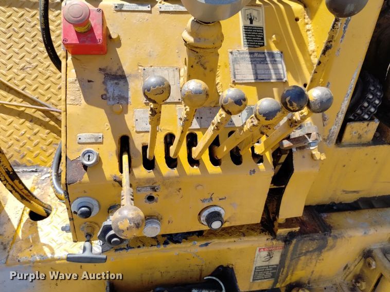 image for item DP3326 1974 CME 750  drilling rig