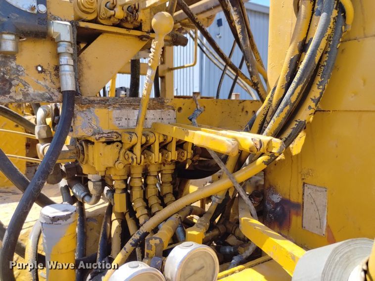 image for item DP3326 1974 CME 750  drilling rig