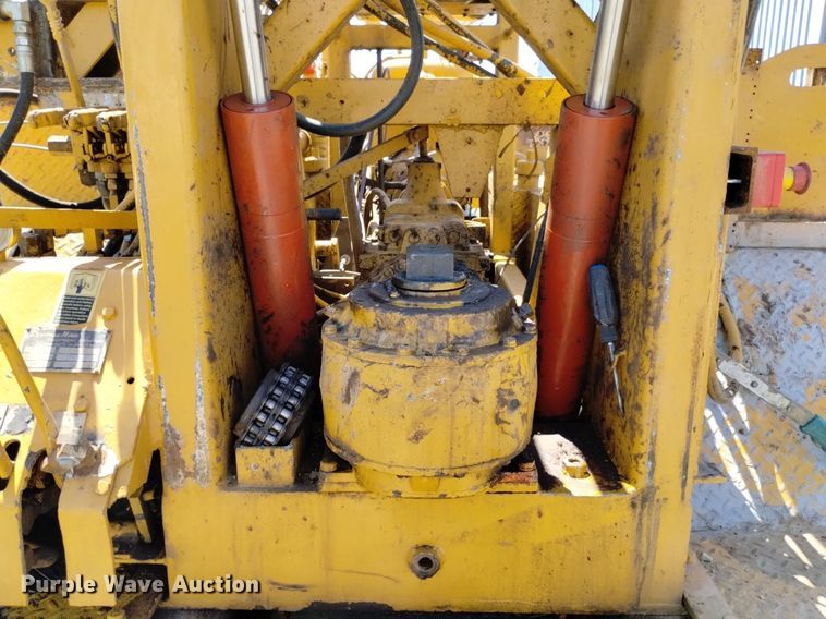 image for item DP3326 1974 CME 750  drilling rig