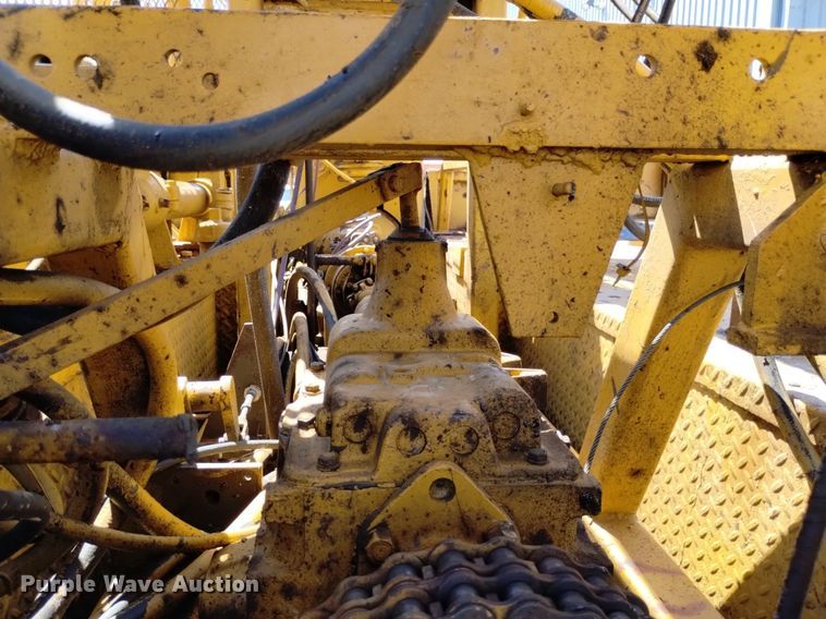 image for item DP3326 1974 CME 750  drilling rig
