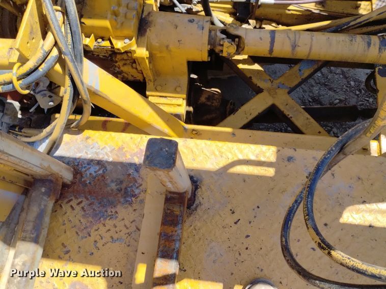 image for item DP3326 1974 CME 750  drilling rig