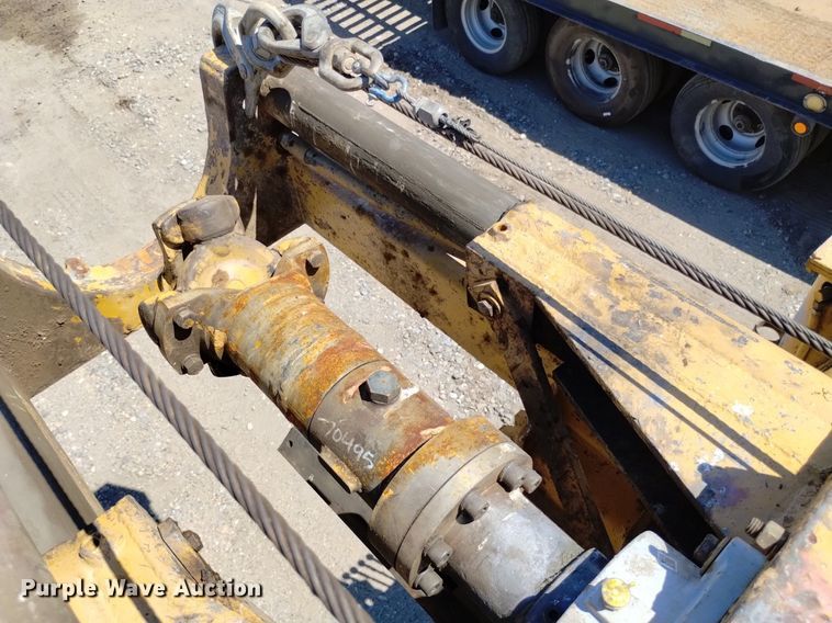 image for item DP3326 1974 CME 750  drilling rig