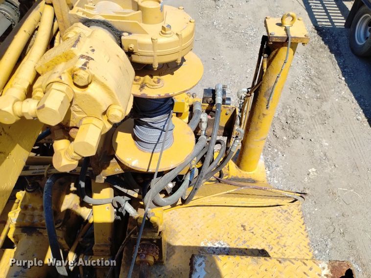 image for item DP3326 1974 CME 750  drilling rig