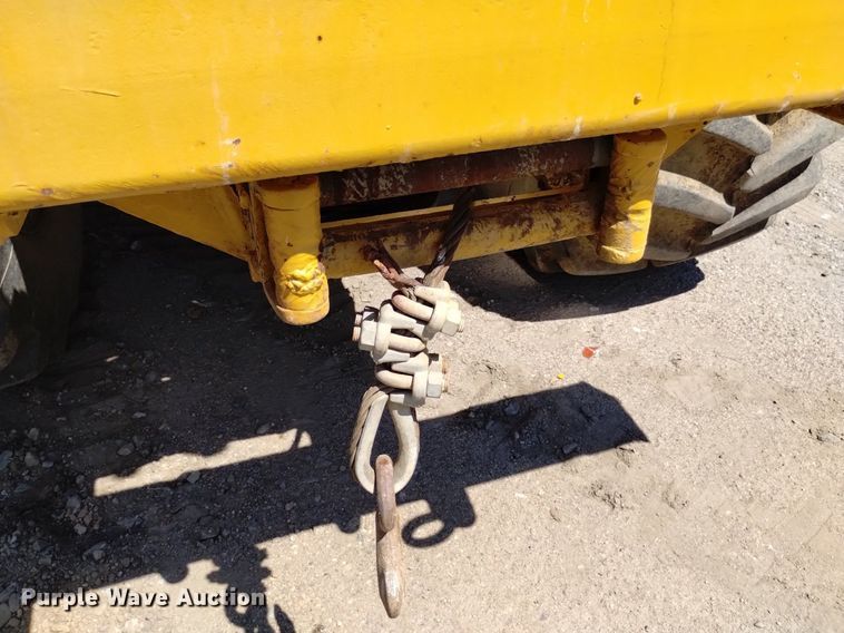 image for item DP3326 1974 CME 750  drilling rig