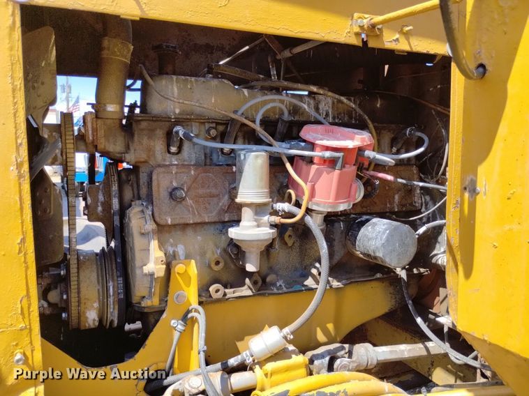 image for item DP3326 1974 CME 750  drilling rig