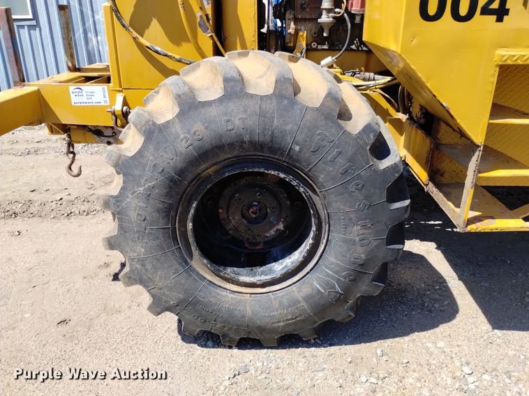 image for item DP3326 1974 CME 750  drilling rig