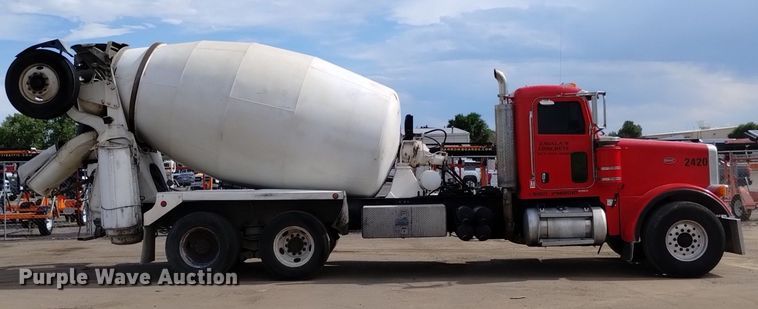 image for item DP3329 2007 Peterbilt 357  ready mix truck