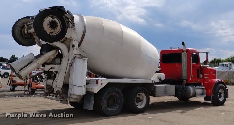 image for item DP3329 2007 Peterbilt 357  ready mix truck