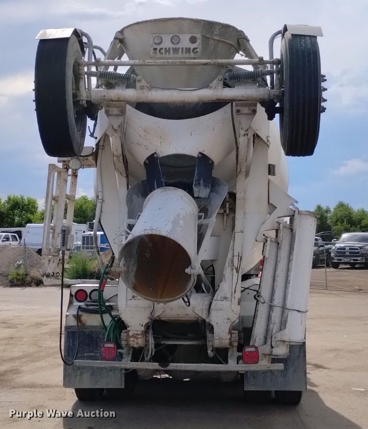 image for item DP3329 2007 Peterbilt 357  ready mix truck