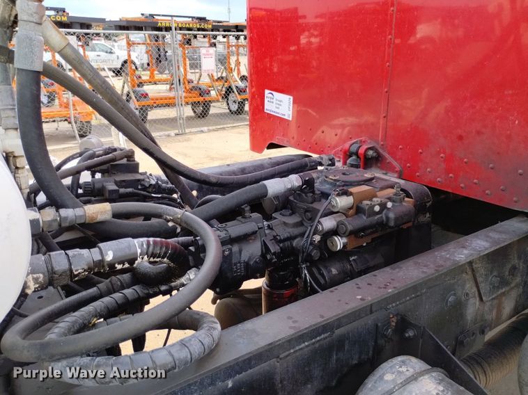 image for item DP3329 2007 Peterbilt 357  ready mix truck