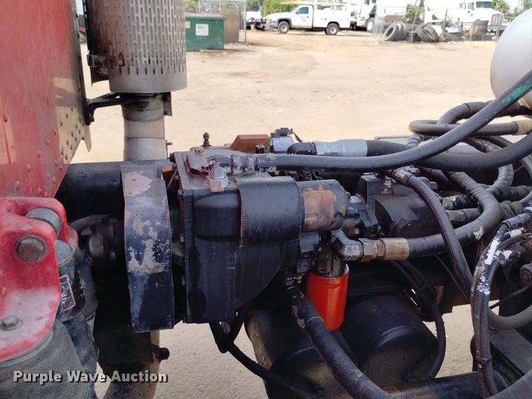 image for item DP3329 2007 Peterbilt 357  ready mix truck