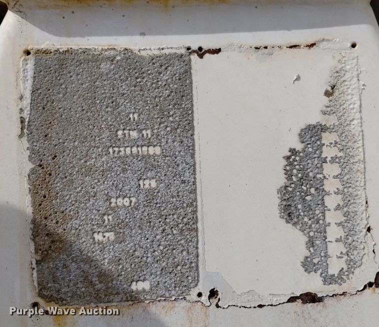 image for item DP3329 2007 Peterbilt 357  ready mix truck