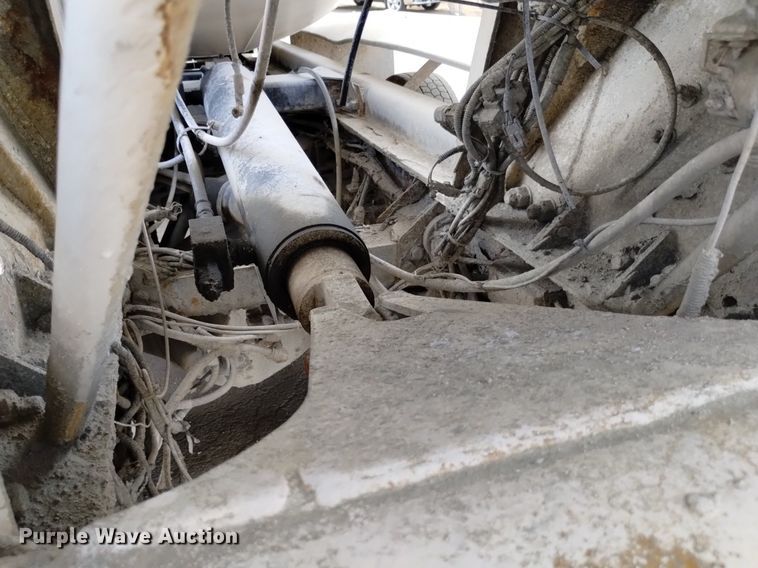 image for item DP3329 2007 Peterbilt 357  ready mix truck