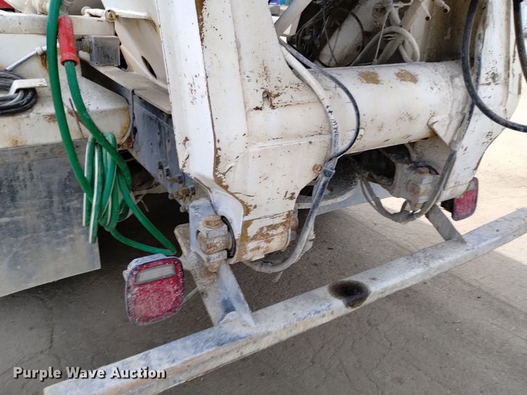 image for item DP3329 2007 Peterbilt 357  ready mix truck