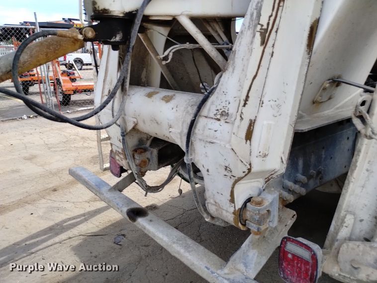 image for item DP3329 2007 Peterbilt 357  ready mix truck