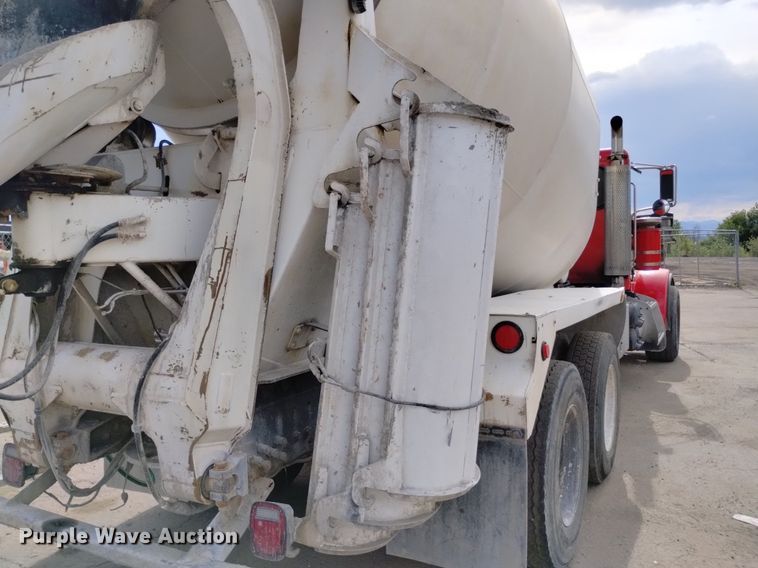 image for item DP3329 2007 Peterbilt 357  ready mix truck