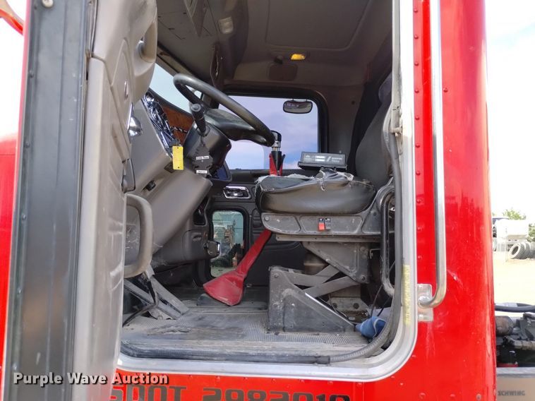 image for item DP3329 2007 Peterbilt 357  ready mix truck