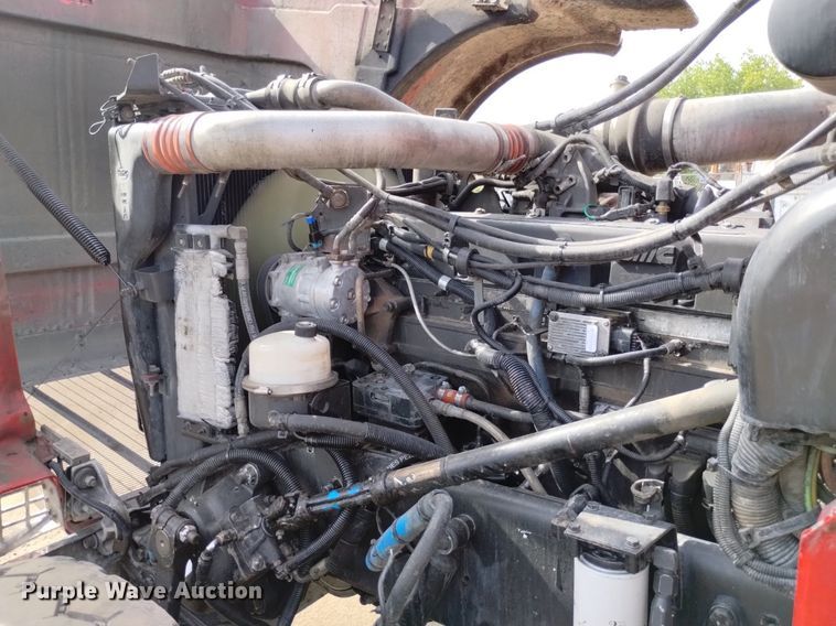 image for item DP3329 2007 Peterbilt 357  ready mix truck