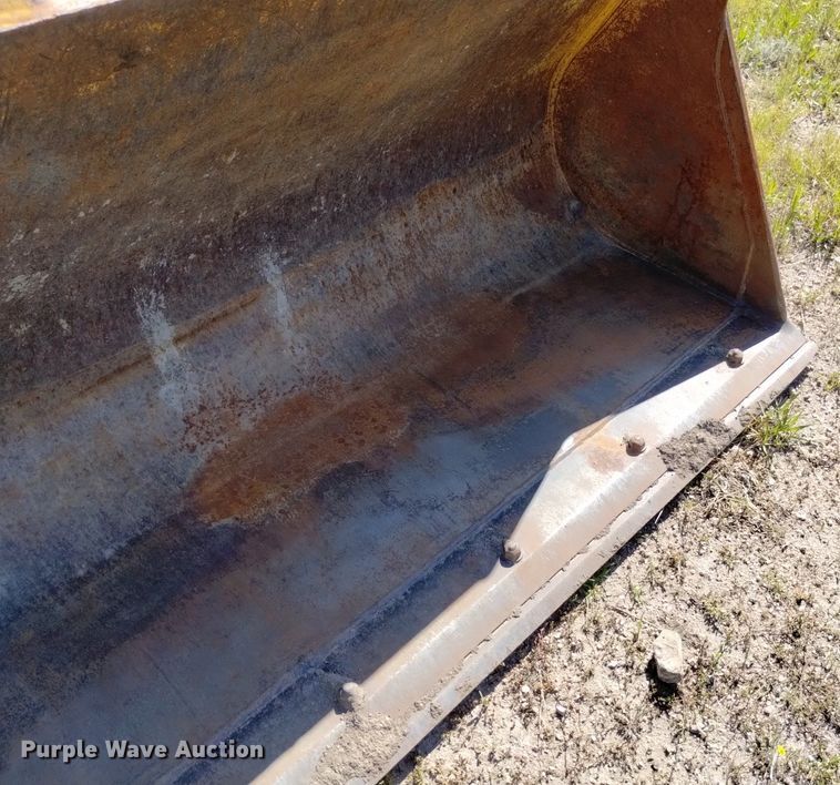 image for item DP3330 John Deere 210LJ  landscape tractor