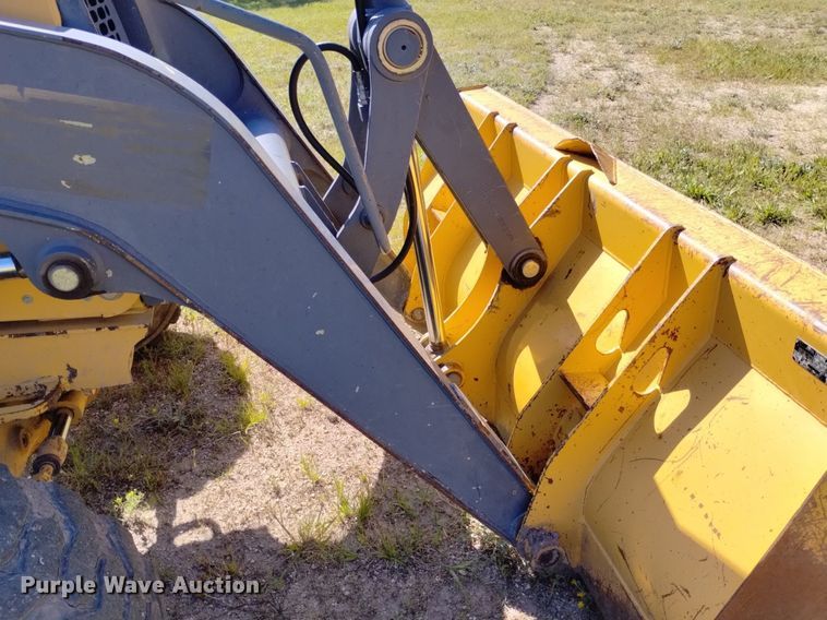 image for item DP3330 John Deere 210LJ  landscape tractor