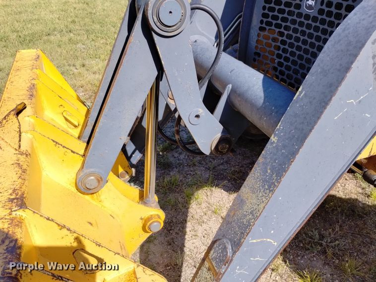 image for item DP3330 John Deere 210LJ  landscape tractor