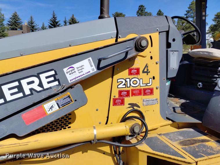 image for item DP3330 John Deere 210LJ  landscape tractor