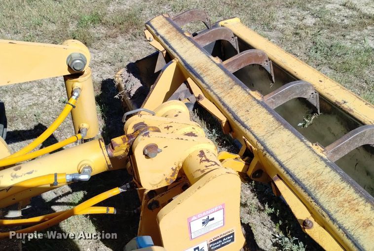 image for item DP3330 John Deere 210LJ  landscape tractor