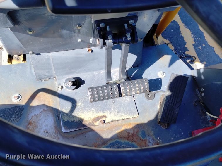 image for item DP3330 John Deere 210LJ  landscape tractor