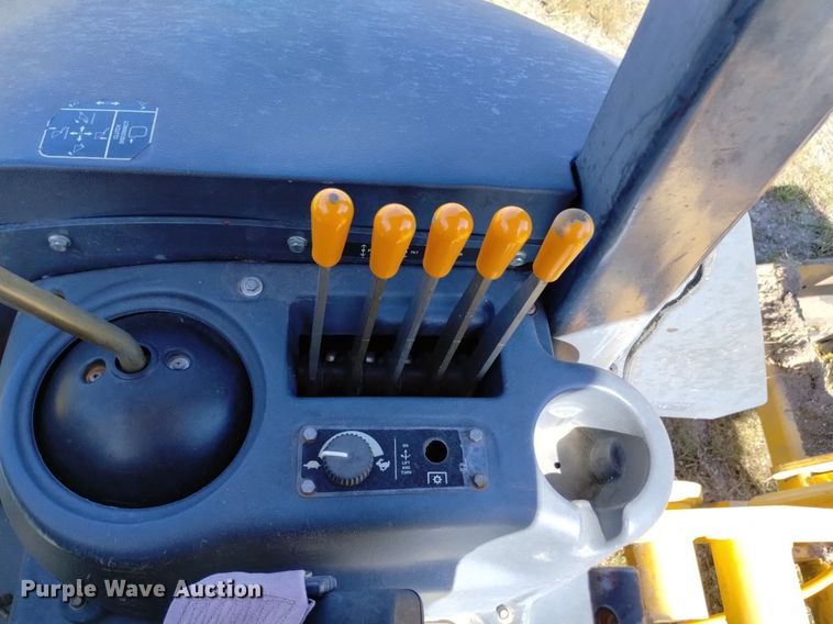 image for item DP3330 John Deere 210LJ  landscape tractor