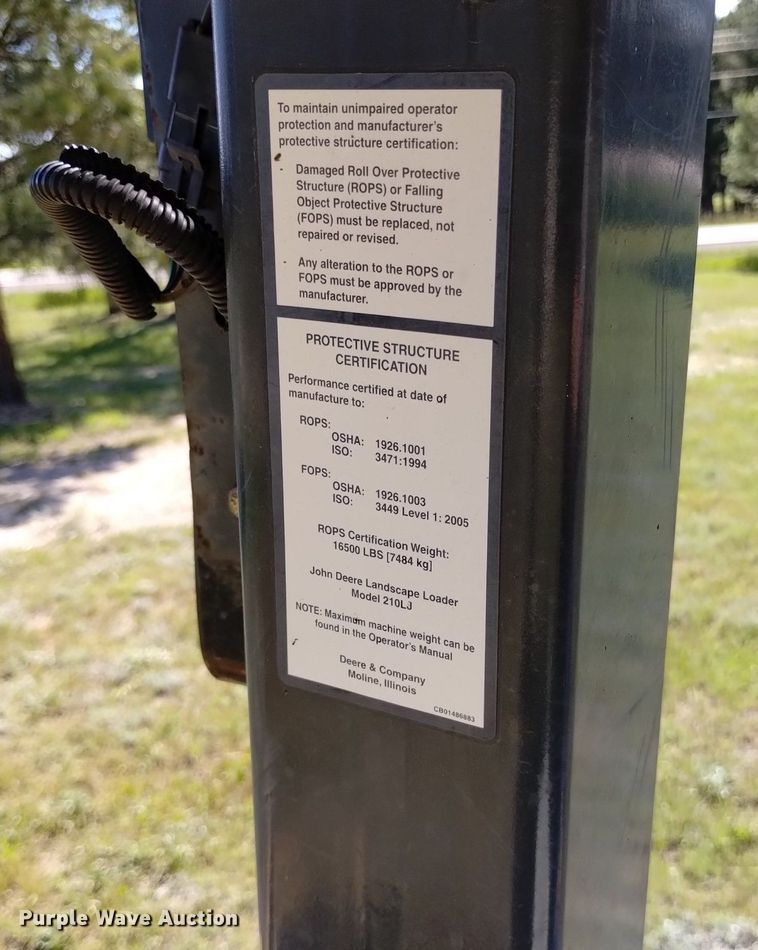 image for item DP3330 John Deere 210LJ  landscape tractor