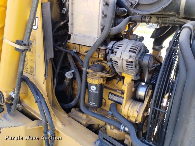 image for item DP3330 John Deere 210LJ  landscape tractor