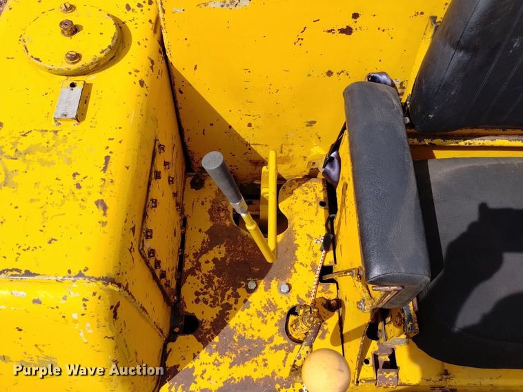 image for item DP3331 1967 Caterpillar D7E  dozer
