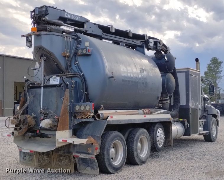 image for item DP3367 2014 Caterpillar CT660L  vacuum truck