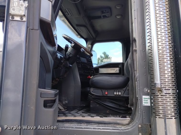 image for item DP3367 2014 Caterpillar CT660L  vacuum truck