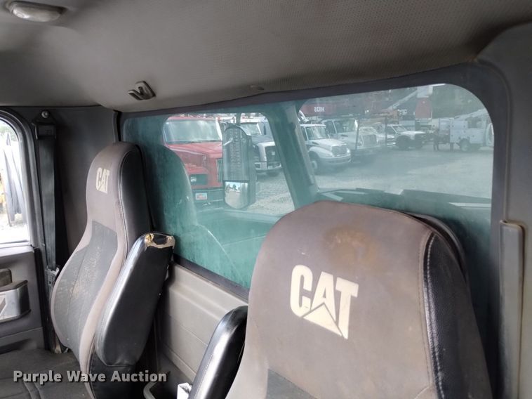 image for item DP3367 2014 Caterpillar CT660L  vacuum truck