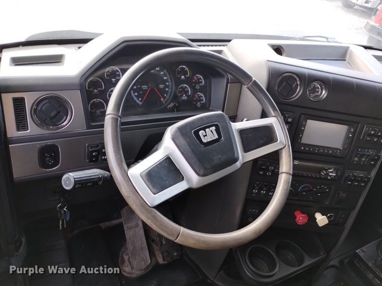 image for item DP3367 2014 Caterpillar CT660L  vacuum truck