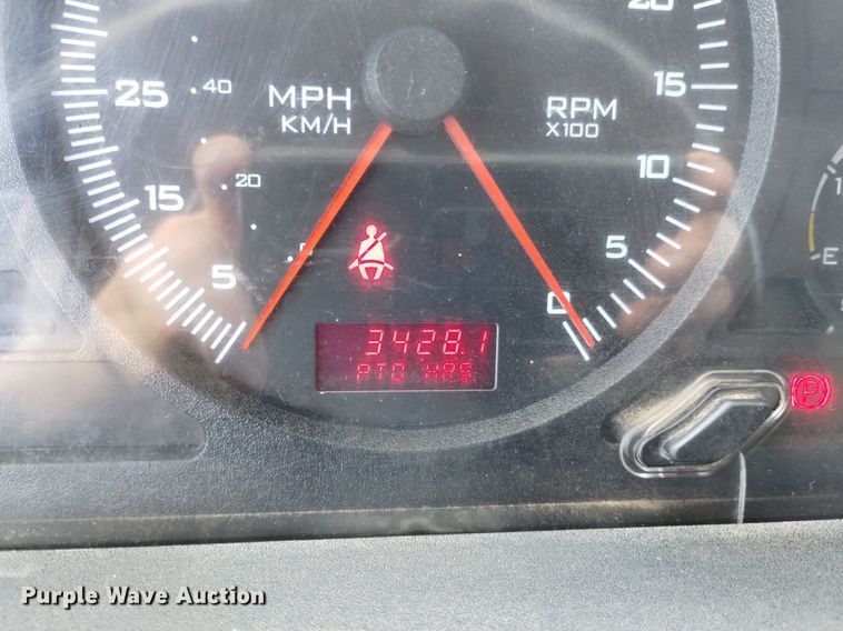 image for item DP3367 2014 Caterpillar CT660L  vacuum truck