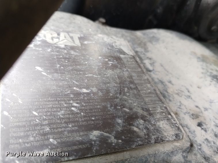 image for item DP3367 2014 Caterpillar CT660L  vacuum truck