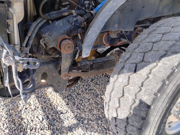 image for item DP3367 2014 Caterpillar CT660L  vacuum truck