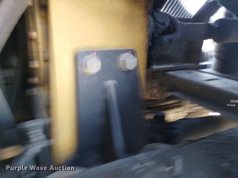 image for item DP3367 2014 Caterpillar CT660L  vacuum truck