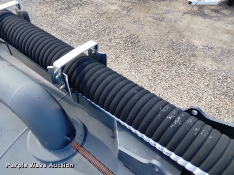 image for item DP3367 2014 Caterpillar CT660L  vacuum truck