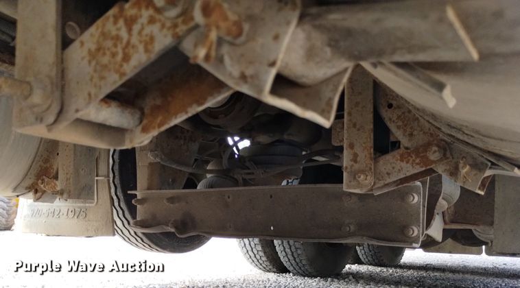 image for item DP3367 2014 Caterpillar CT660L  vacuum truck